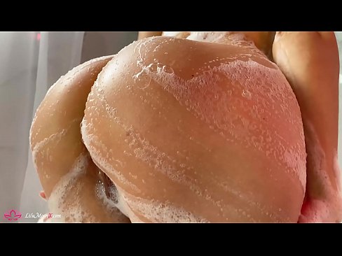 ❤️ Brunette onanerer fisse med vibrator til intens orgasme i brusebad ️ Kvalitets porno at da.appassistance.ru ❤